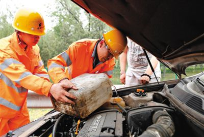 巴东吴江道路救援